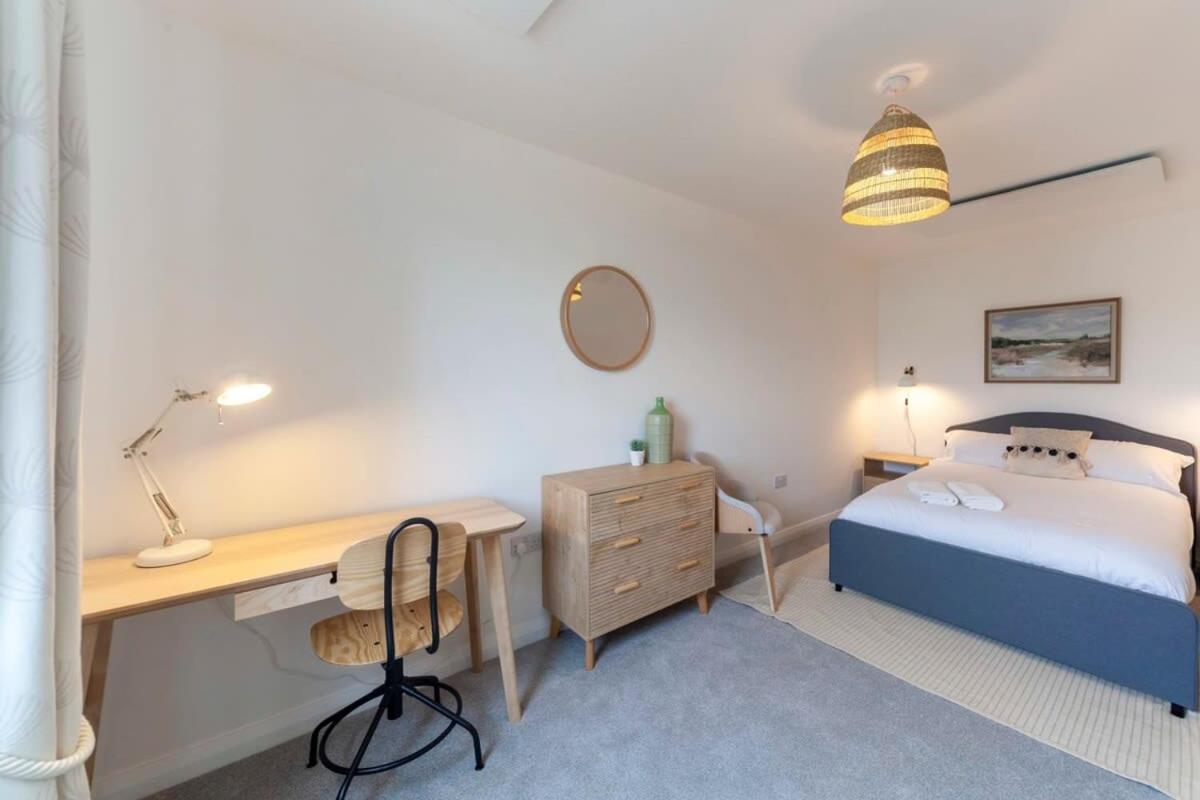 Contemporary 1 Bedroom Apartment In Ashford Ashford  Luaran gambar